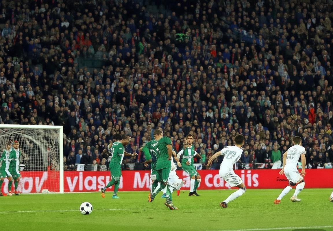 2015欧冠经典对决：巴黎圣日耳曼VS皇家马德里回顾