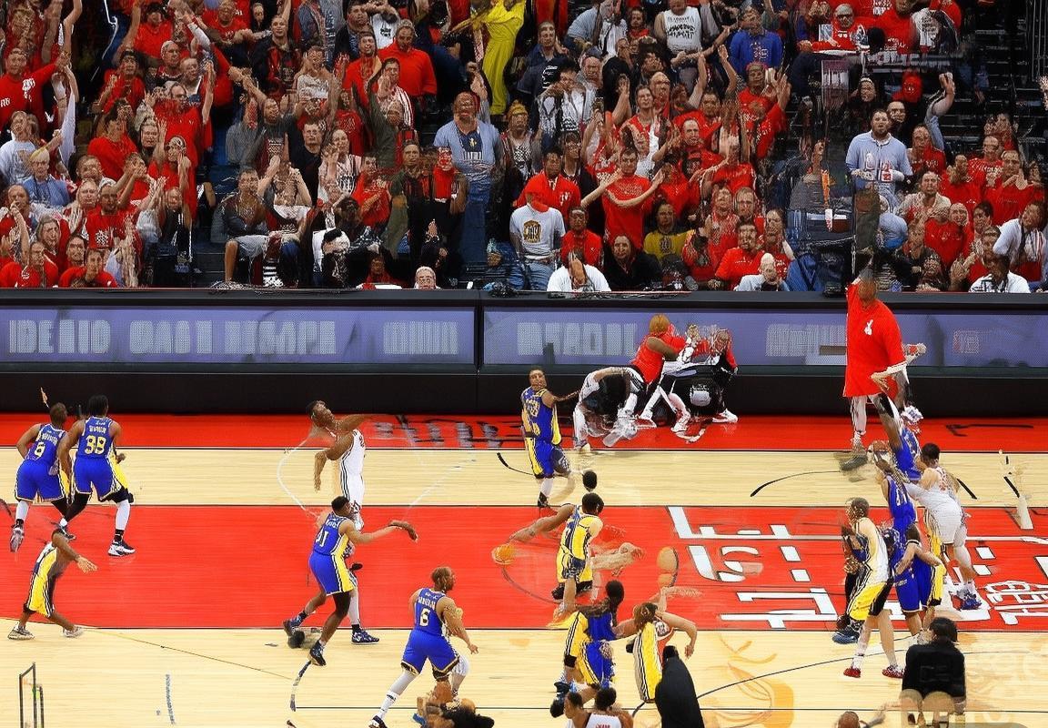 2018NBA季后赛：勇士火箭第四战库里哈登巅峰对决回顾